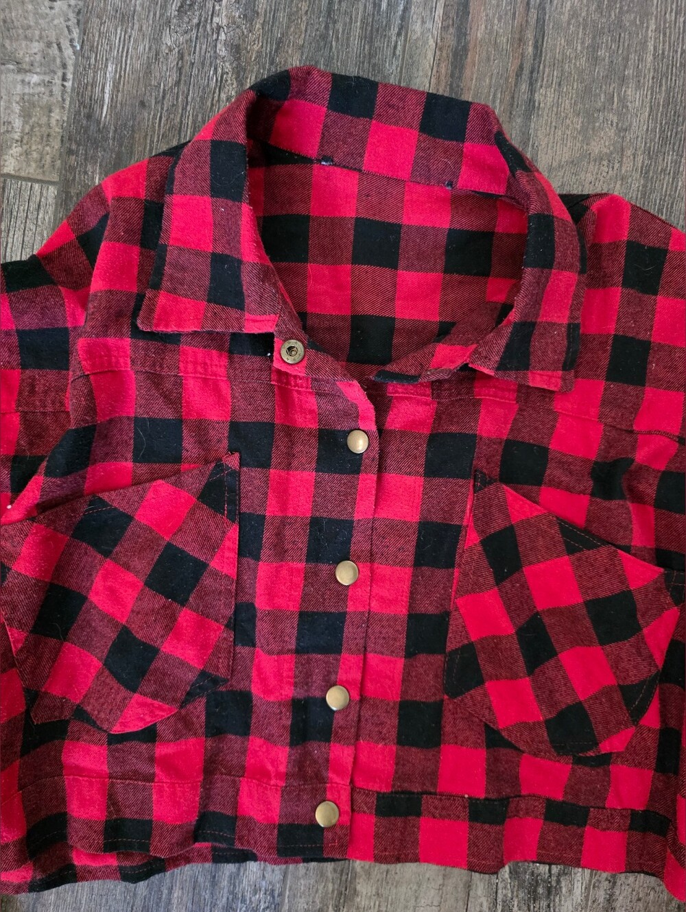Cropped Flannel Shacket - Picture 2 of 5